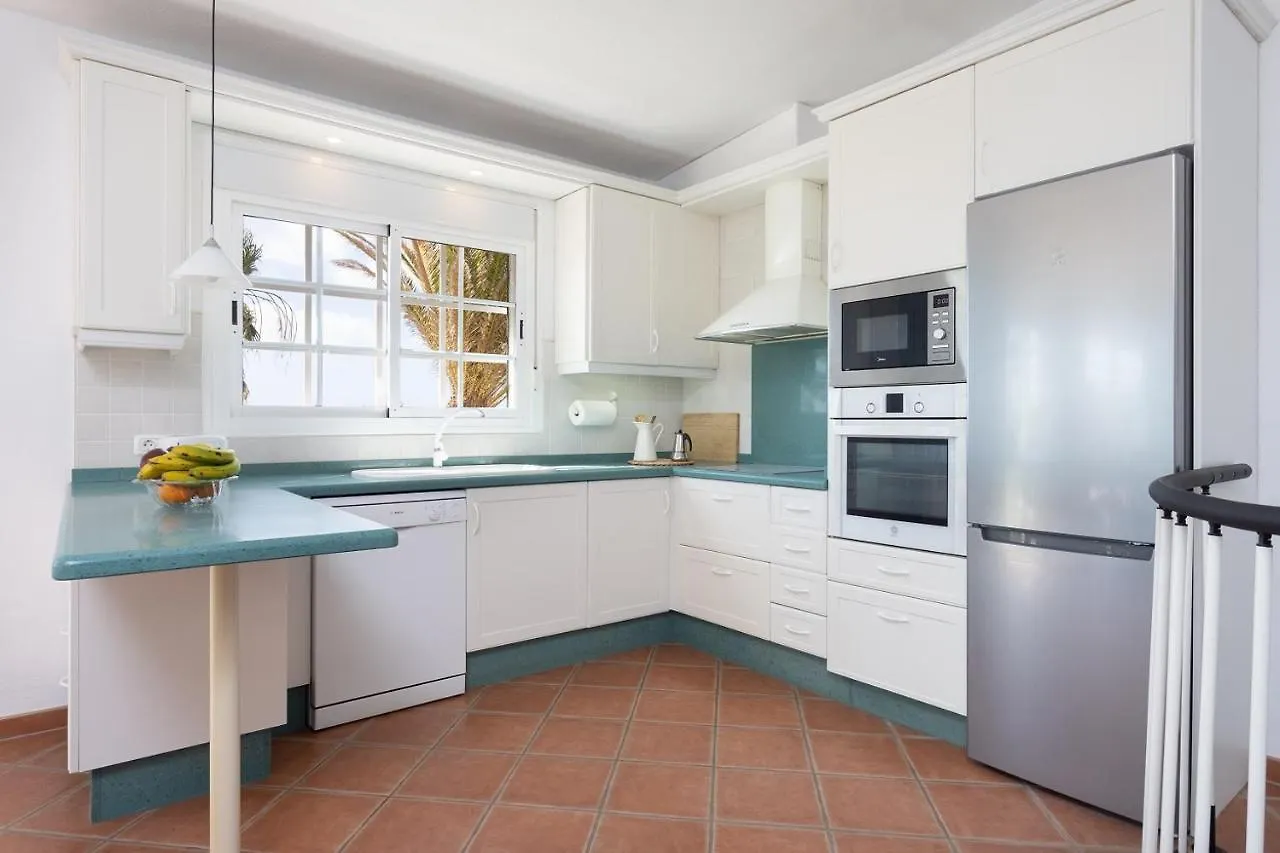 Сasa de vacaciones Casa Melocoton - Private Pool - Ocean View - Bbq - Garden - Terrace - Free Wifi - Child & Pet-Friendly - 4 Bedrooms - 8 People La Listada España