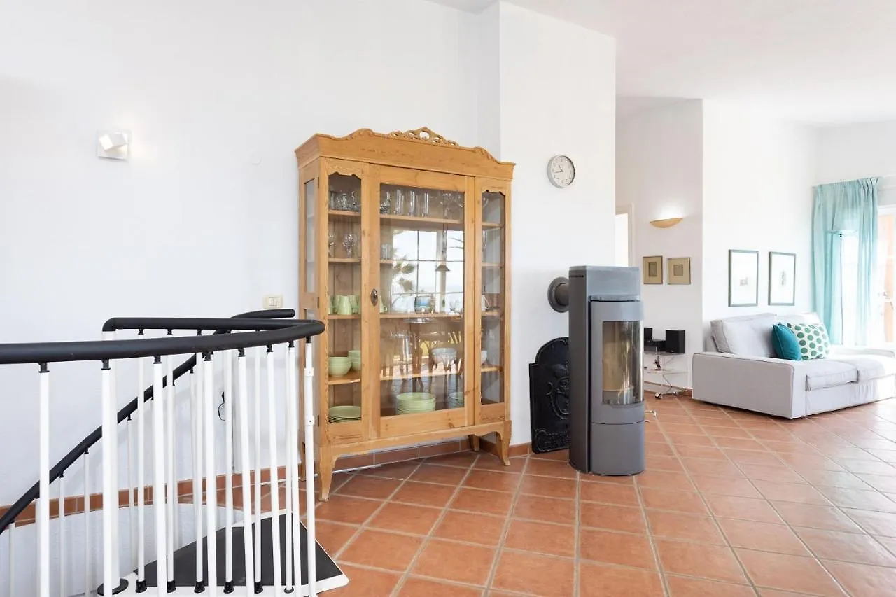 Casa Melocoton - Private Pool - Ocean View - Bbq - Garden - Terrace - Free Wifi - Child & Pet-Friendly - 4 Bedrooms - 8 People La Listada Сasa de vacaciones